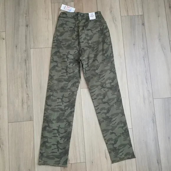 Aphrodite Crossover High Waisted Distressed Loose Camo Green Jeans Women Sz 9/29 - Picture 5 of 14